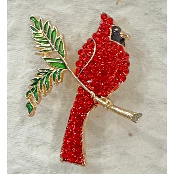 Sparkling Red Cardinal Rhinestone Pin – Gold Tone with Green Enamel Leaves CP03 - Picture 1 of 4